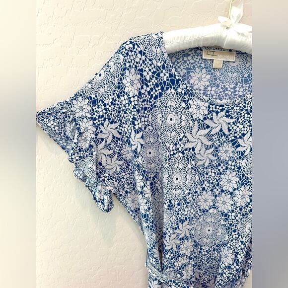 MICHAEL KORS | Blue White Floral Print Ruffle Hem Dress | Size Large - Picture 3 of 6